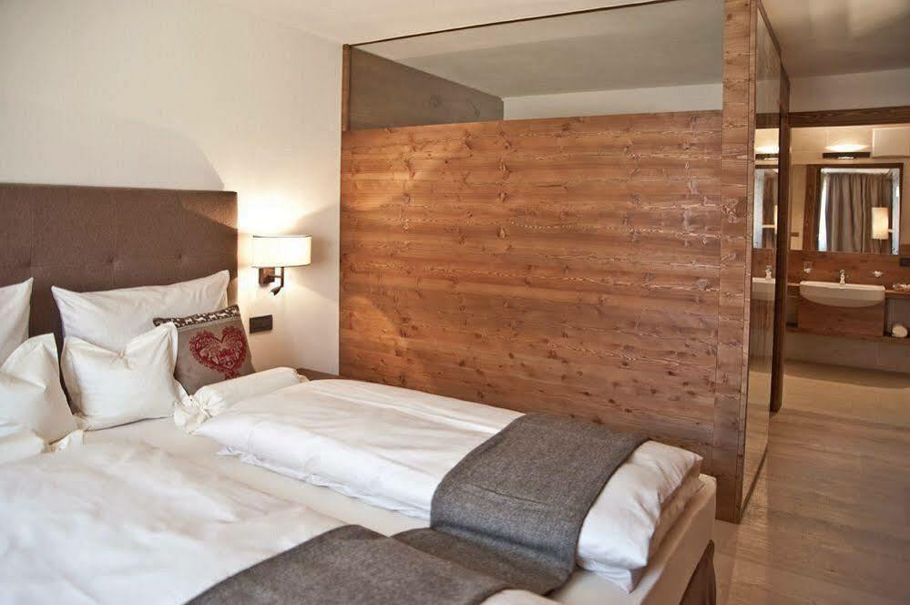 Ariston Dolomiti Residence ドッビアーコ エクステリア 写真